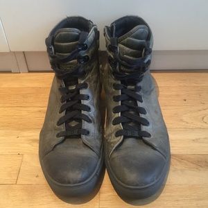 9.5 Kenneth Cole Reaction “Shark Skin” HighTops